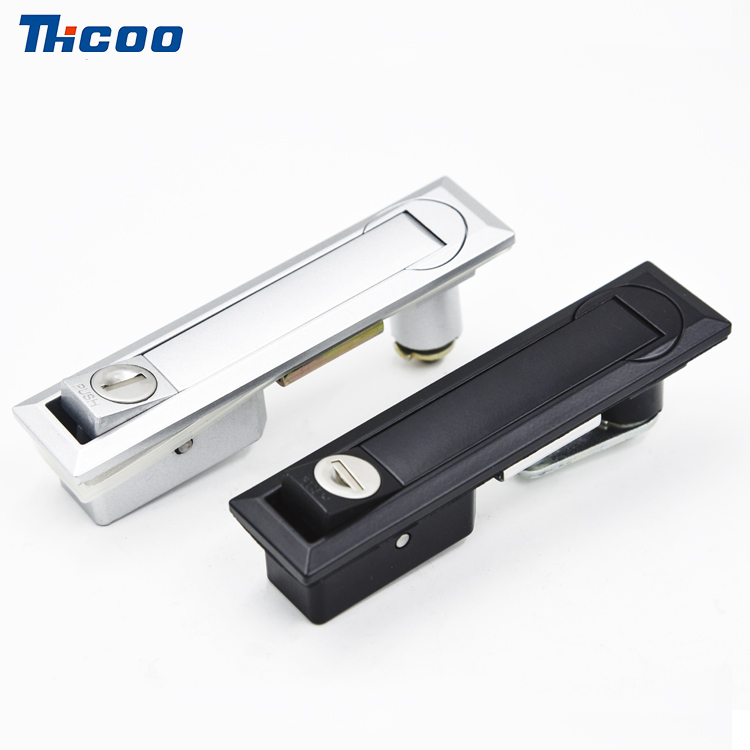 اضغط لفتح The Rocker Lock-A7141