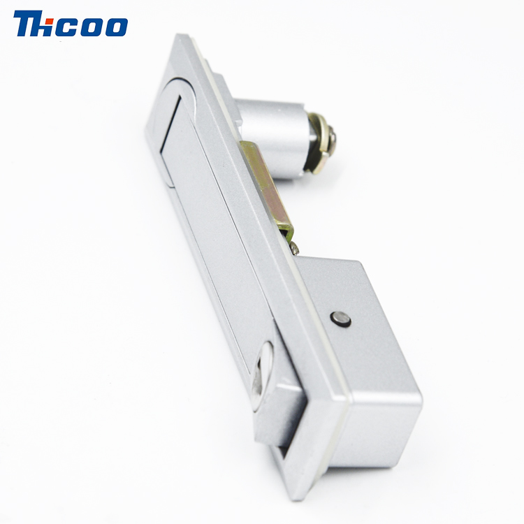 اضغط لفتح The Rocker Lock-A7141
