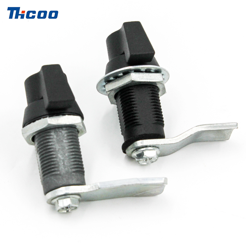 نوع المقبض Cam Lock ، أسود ، مع قفل Core-A6091-1111